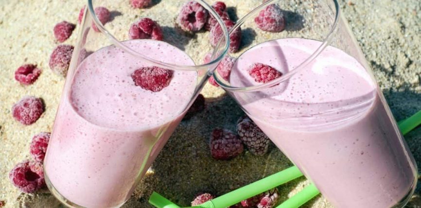 Une envie de smoothies framboises, chocolat et feuille de menthe ?
