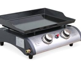 Comment nettoyer la plaque de cuisson de sa plancha gaz ?